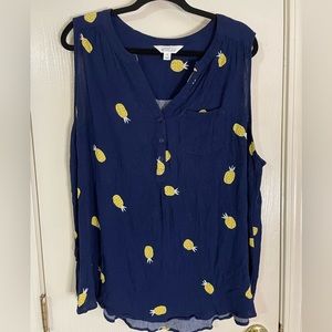 Pineapple print summer top 🍍 ☀️